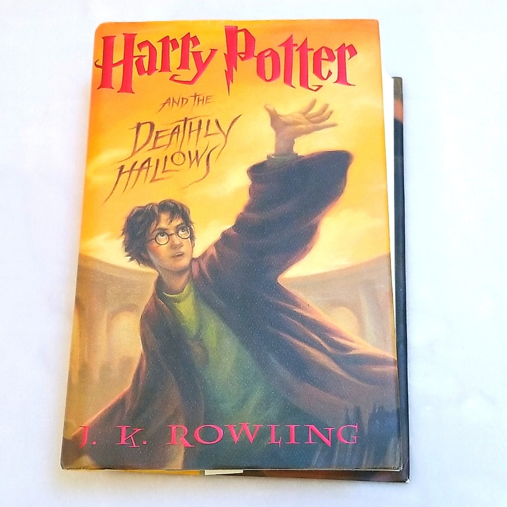 Book:Harry Potter and the Deathly Hallows by J.K. Rowling